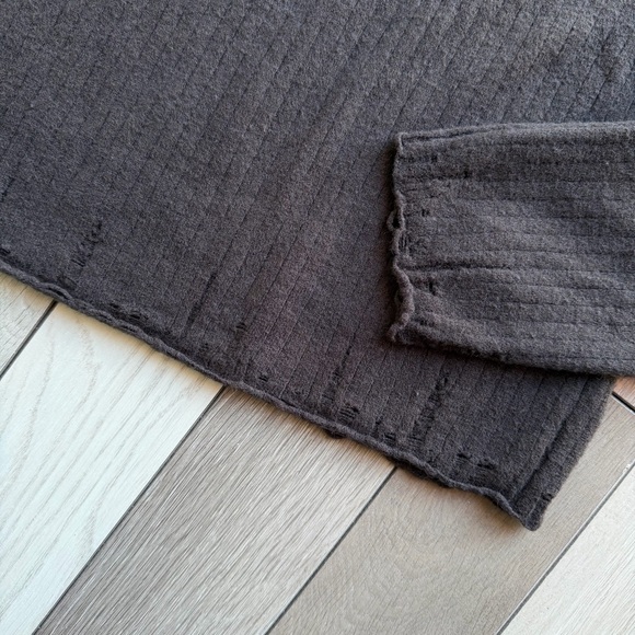 Edikted Distressed Ribbed Knit Sweater - Picture 7 of 10